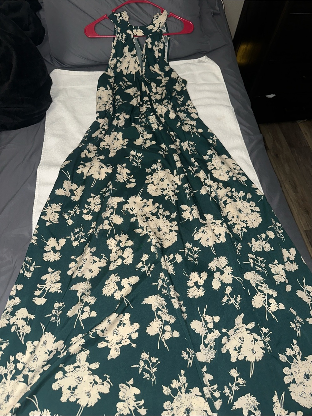 SHEIN Dark Green Floral Halter Maxi Dress - Cream Print